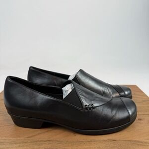 Womens Munro American Metallic Silver Black Leather Loafer Shoes Size 9 N